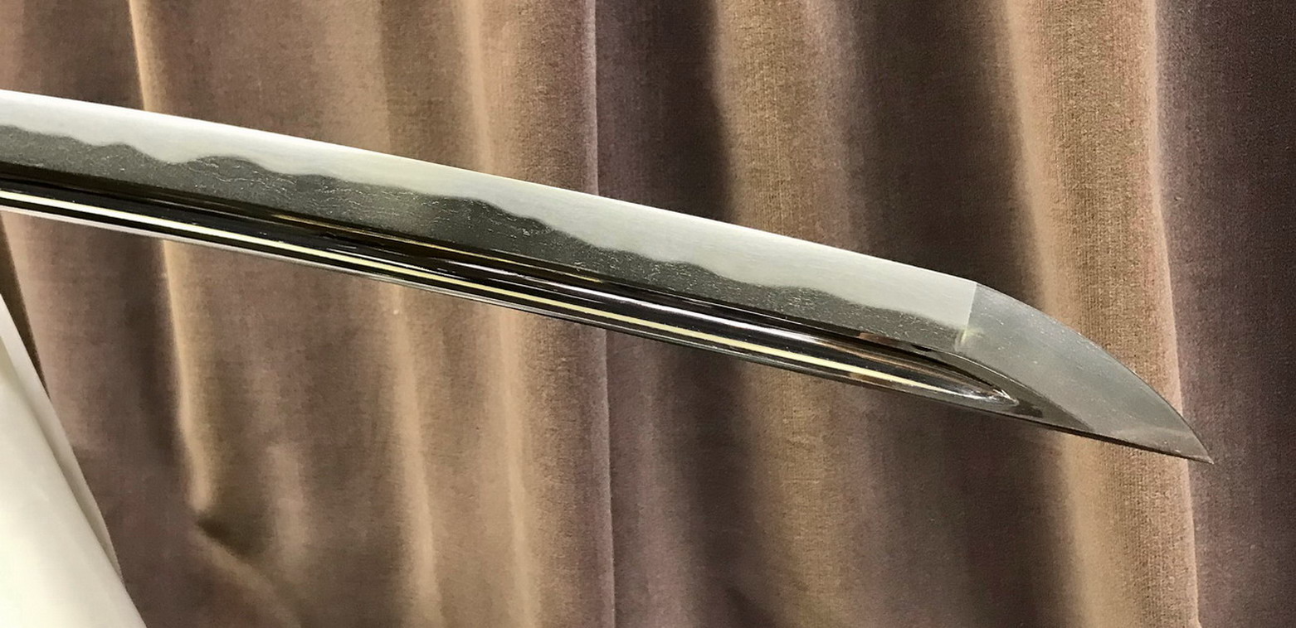 刀 義景 附 黒呂色塗千段刻鞘打刀拵 By 長船義景 無銘 Tsunagu