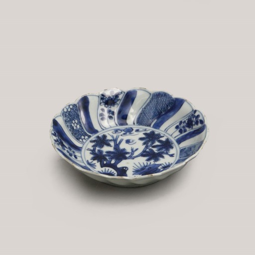 中国骨董　アンティーク　祥瑞　捻文様　縁錆　五寸皿　銘々皿　景徳鎮　古染付 祥瑞 捻文五寸皿 10客組 | TSUNAGU東美｜東美ECモール