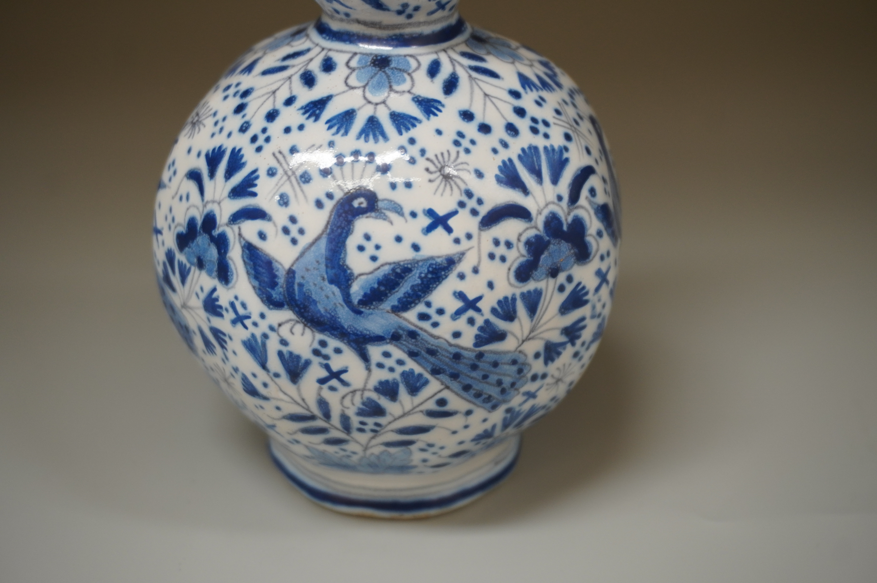 超希少 京阿蘭陀 茶筒 白釉藍彩 江戸時代後期 藍阿蘭陀草花絵徳利 | TSUNAGU