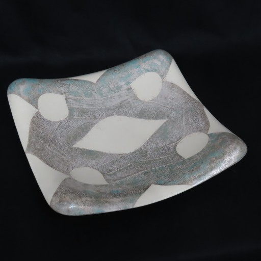 絵瀬戸筋文湯吞 by 北大路魯山人 | TSUNAGU東美｜東美ECモール