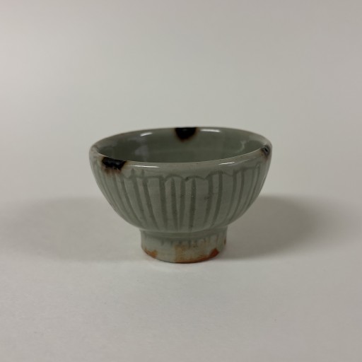 古美術品◼️蔵から謎のかなり古い絵唐津焼？織部焼？九谷焼？の抹茶茶碗が出て来ました 古美術品◼️蔵から謎のかなり古い絵唐津焼？織部焼？九谷焼？の