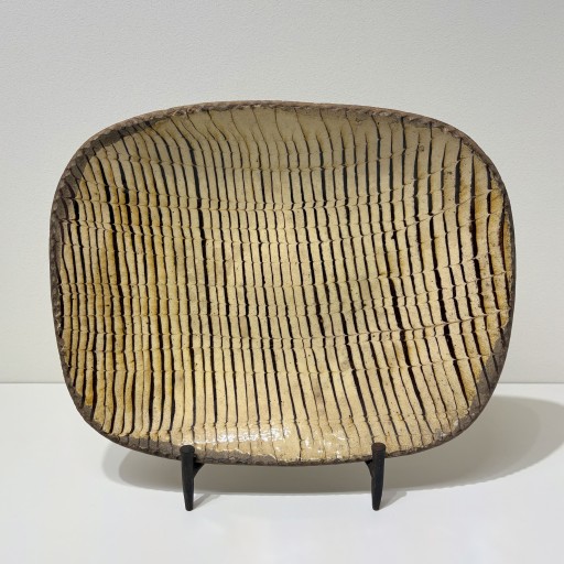 英国のスリップウェア 英国スリップウェア | TSUNAGU